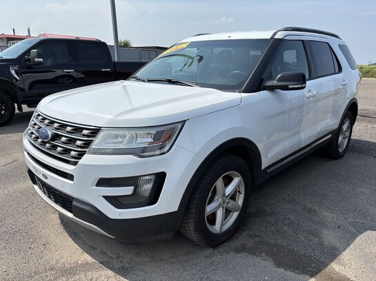 2016 FORD EXPLORER XLT 2016 White